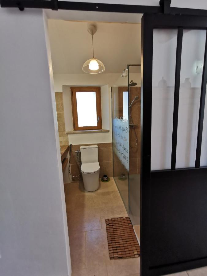 La Peyregoune, Logement En Pleine Nature Et Table D'Hotes Blieux Exteriér fotografie